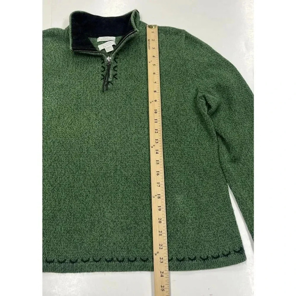 Christopher Banks Women’s Knit Sweater Green Size Large Hand Embroidered Cabin - Picture 10 of 12